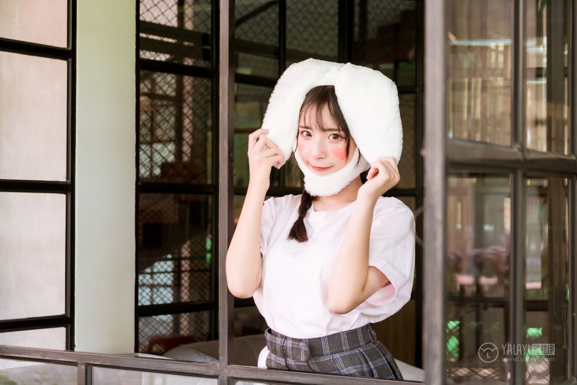 [YALAYI雅拉伊]高清写真图 2019.04.20 No.251 小兔子乖乖 阿橙