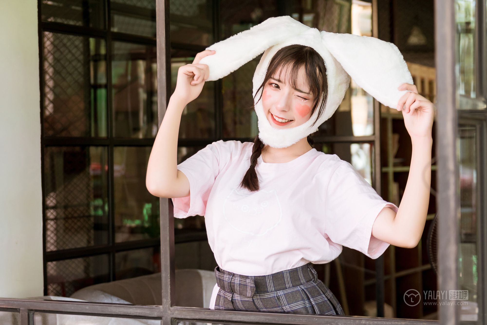 [YALAYI雅拉伊]高清写真图 2019.04.20 No.251 小兔子乖乖 阿橙