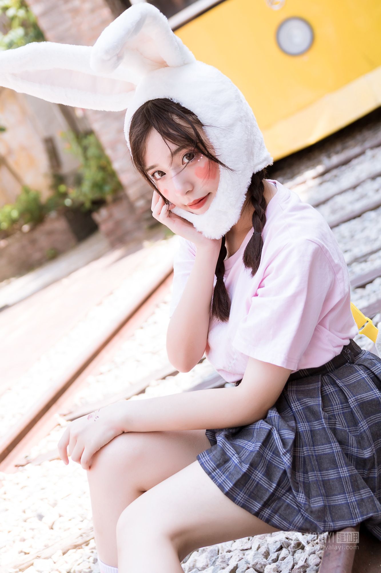[YALAYI雅拉伊]高清写真图 2019.04.20 No.251 小兔子乖乖 阿橙