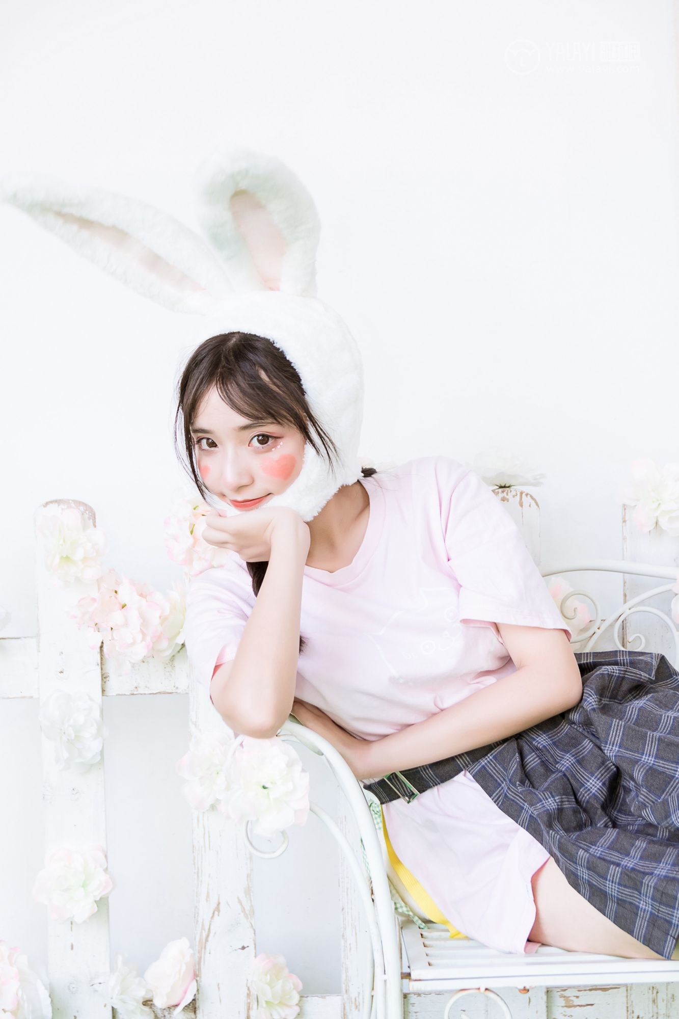 [YALAYI雅拉伊]高清写真图 2019.04.20 No.251 小兔子乖乖 阿橙