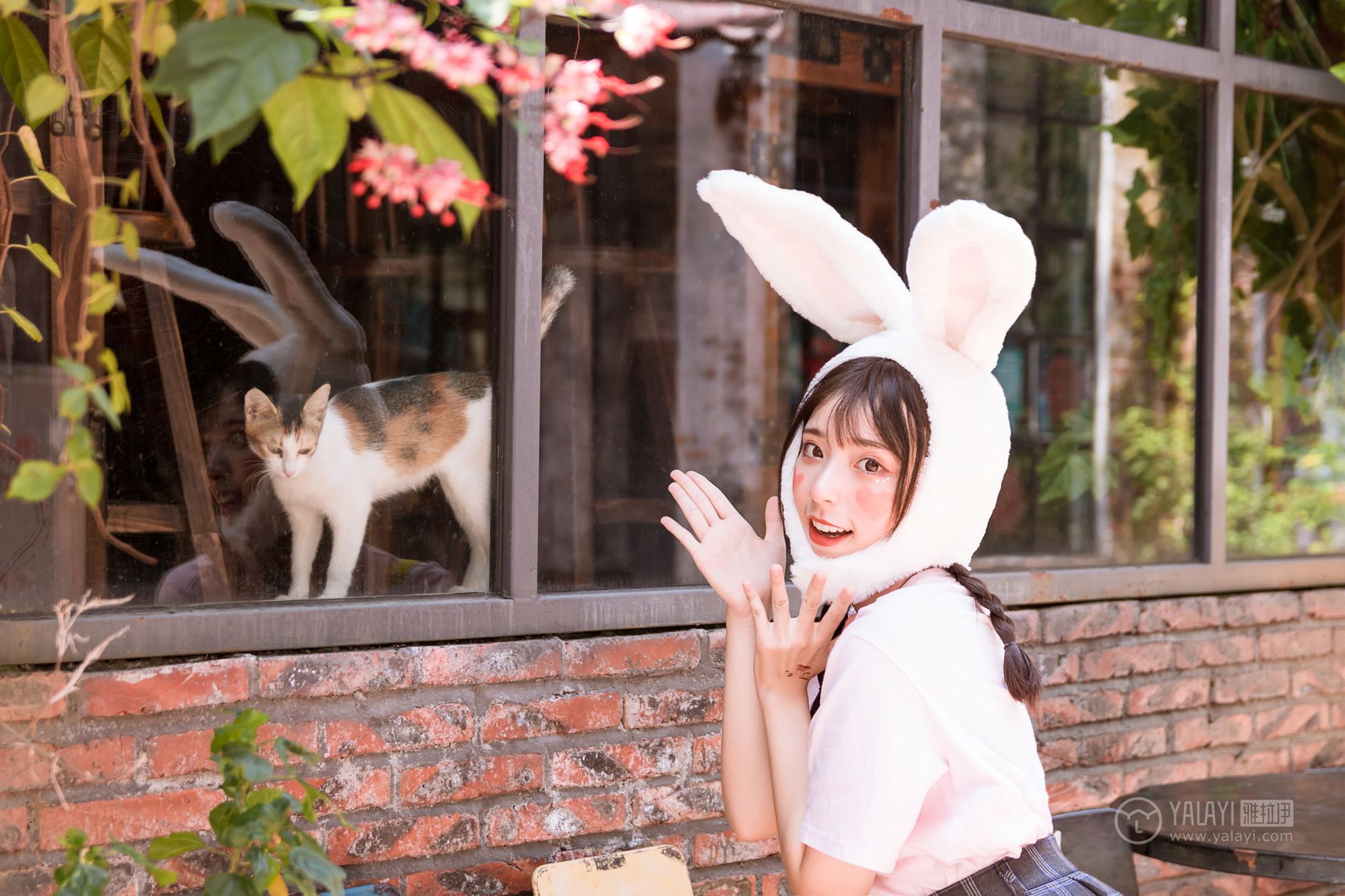 [YALAYI雅拉伊]高清写真图 2019.04.20 No.251 小兔子乖乖 阿橙