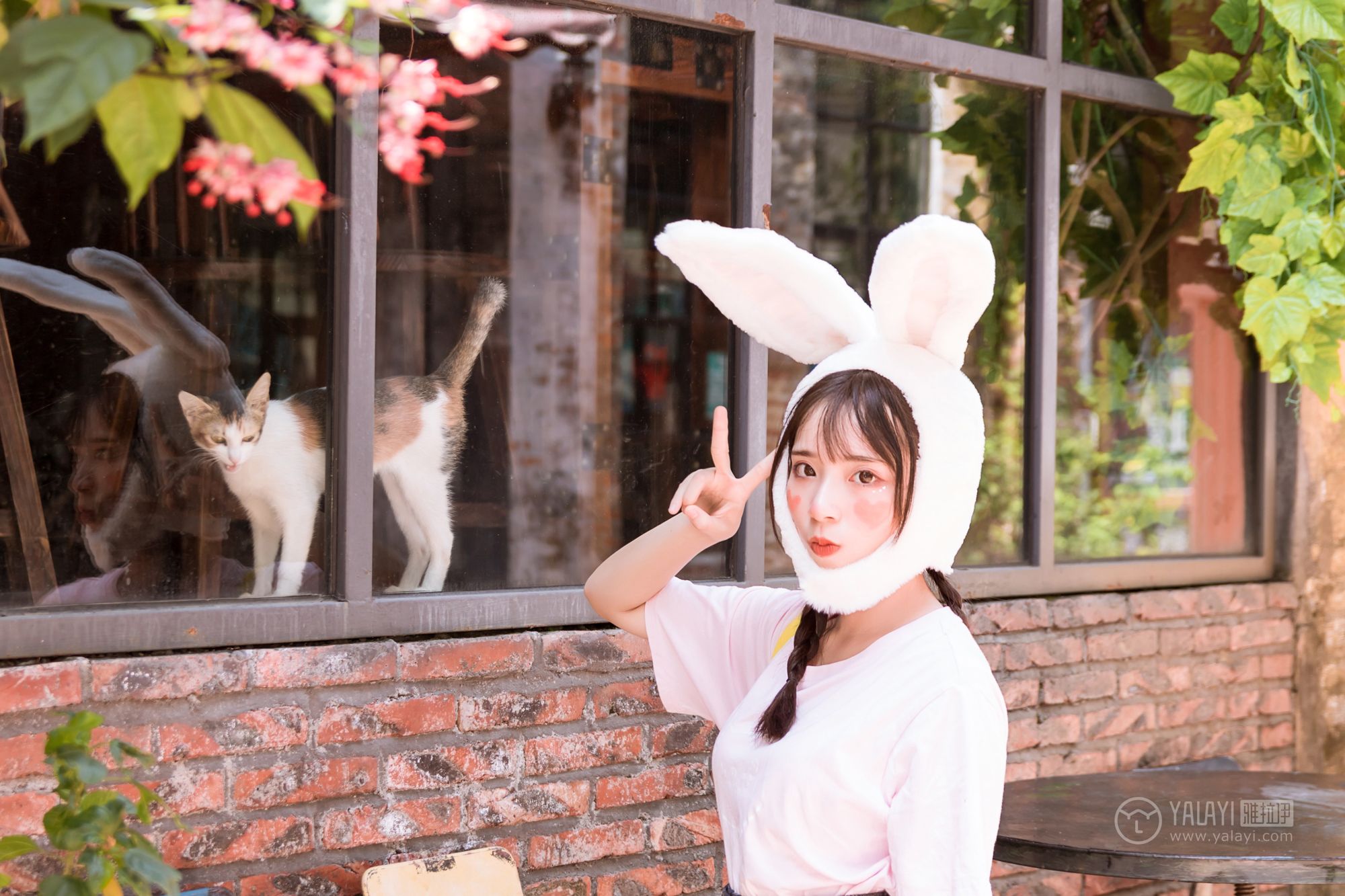 [YALAYI雅拉伊]高清写真图 2019.04.20 No.251 小兔子乖乖 阿橙