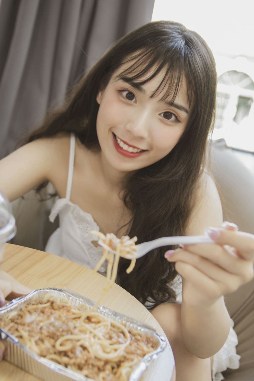 [YALAYI雅拉伊]高清写真图 2019.08.02 No.357 我的高达女友 阿橙