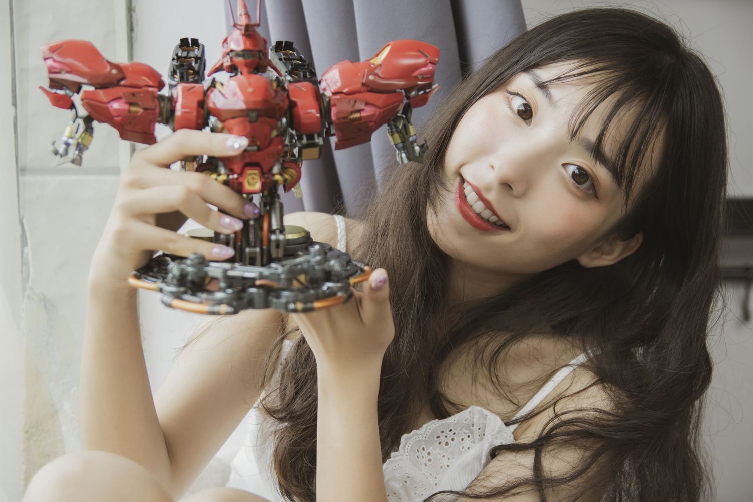 [YALAYI雅拉伊]高清写真图 2019.08.02 No.357 我的高达女友 阿橙