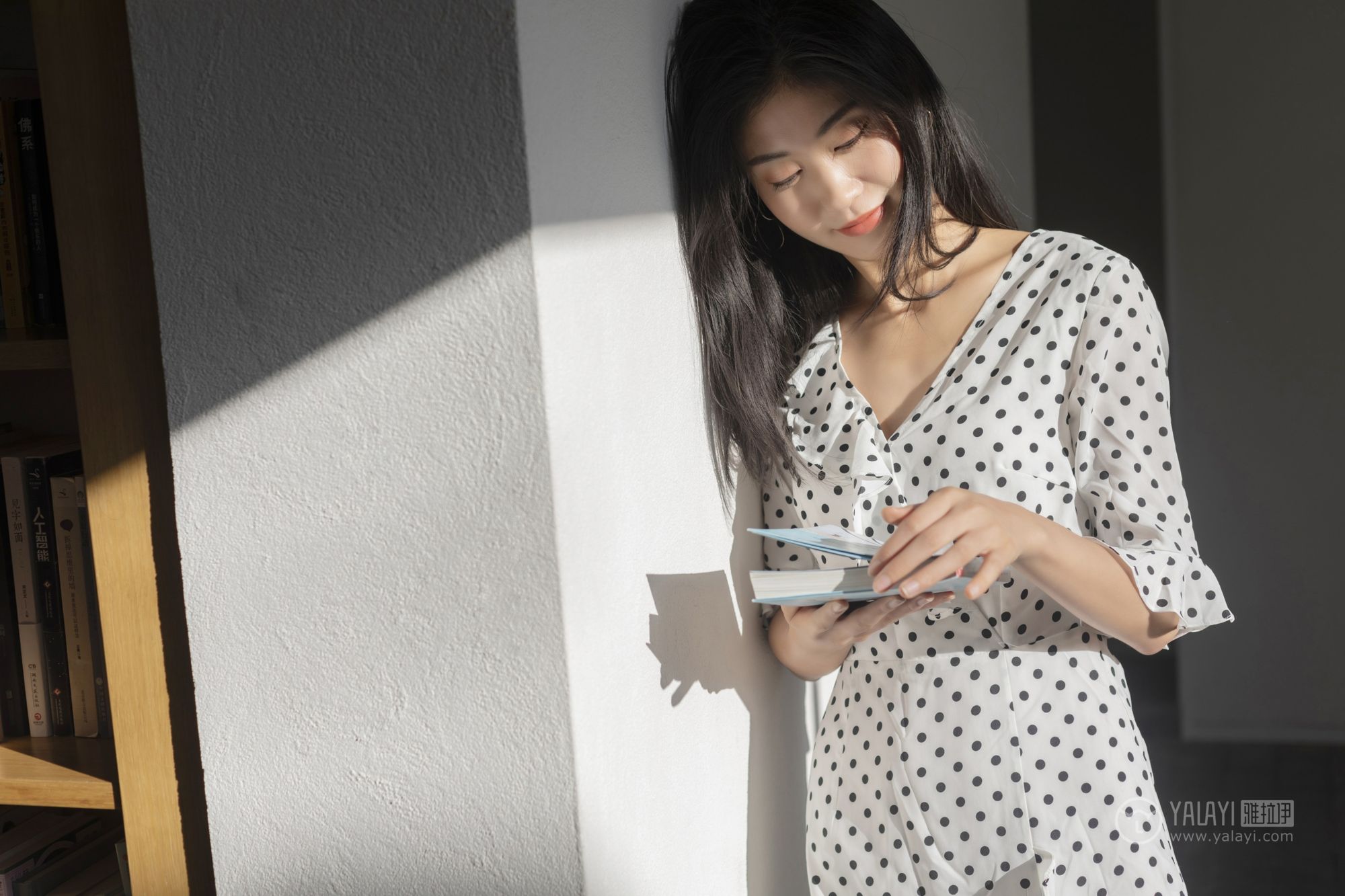 [YALAYI雅拉伊]高清写真图 2019.05.01 No.264 波点女孩儿 乔妹儿