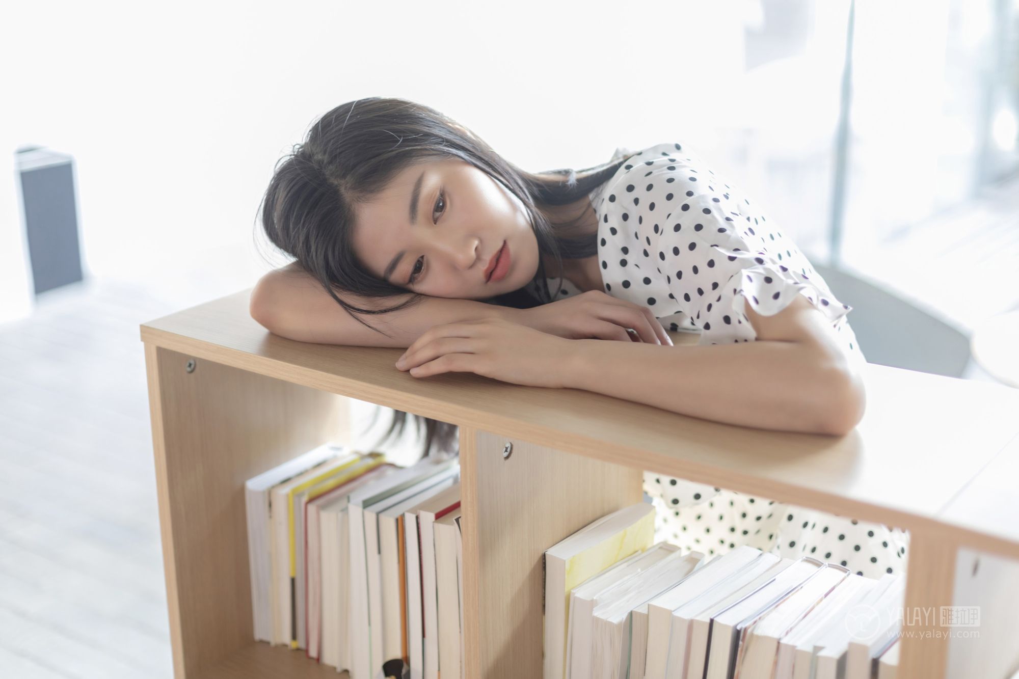 [YALAYI雅拉伊]高清写真图 2019.05.01 No.264 波点女孩儿 乔妹儿
