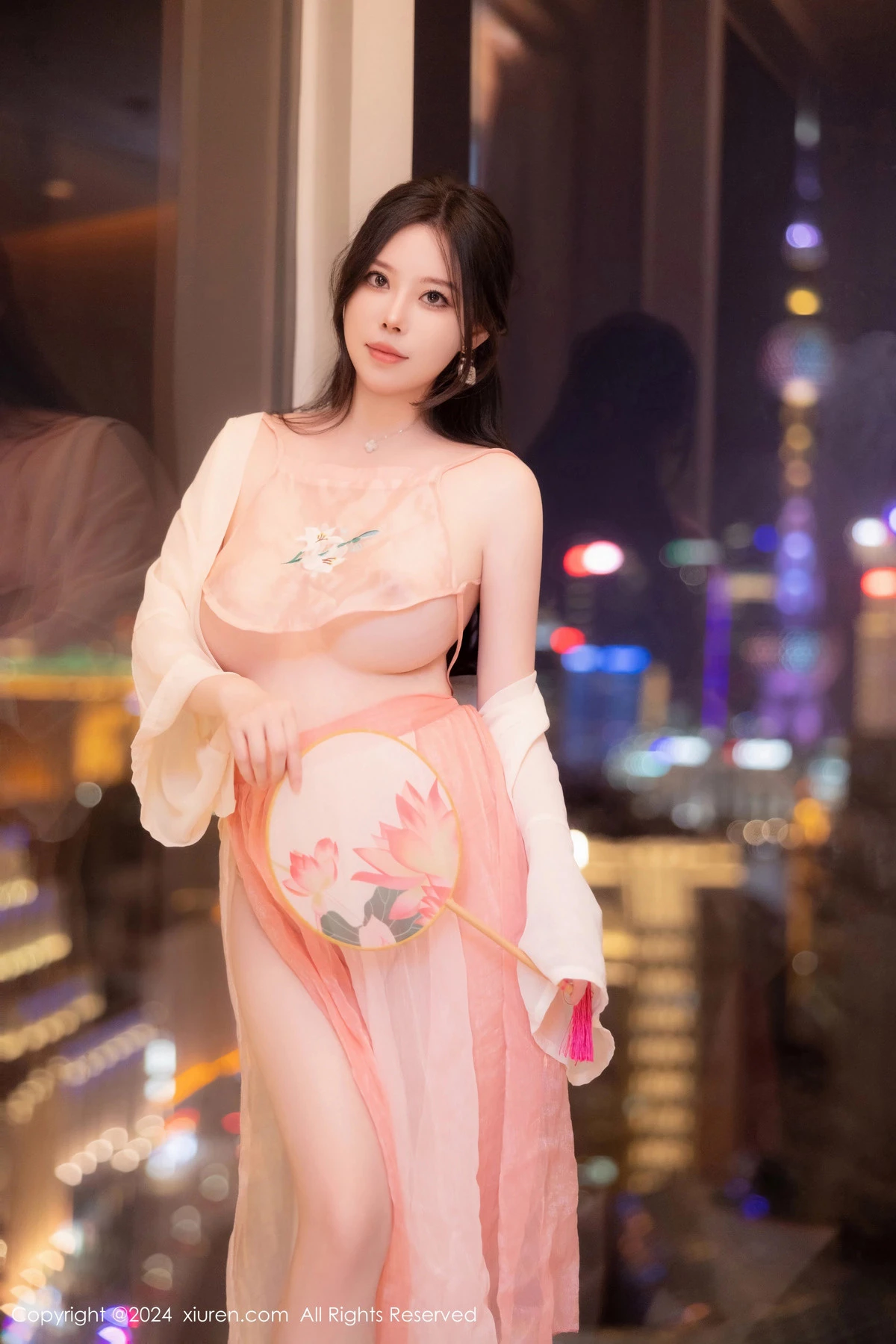 [XiuRen]高清写真图 2024.05.08 No.8503 白茹雪abby 美腿性感