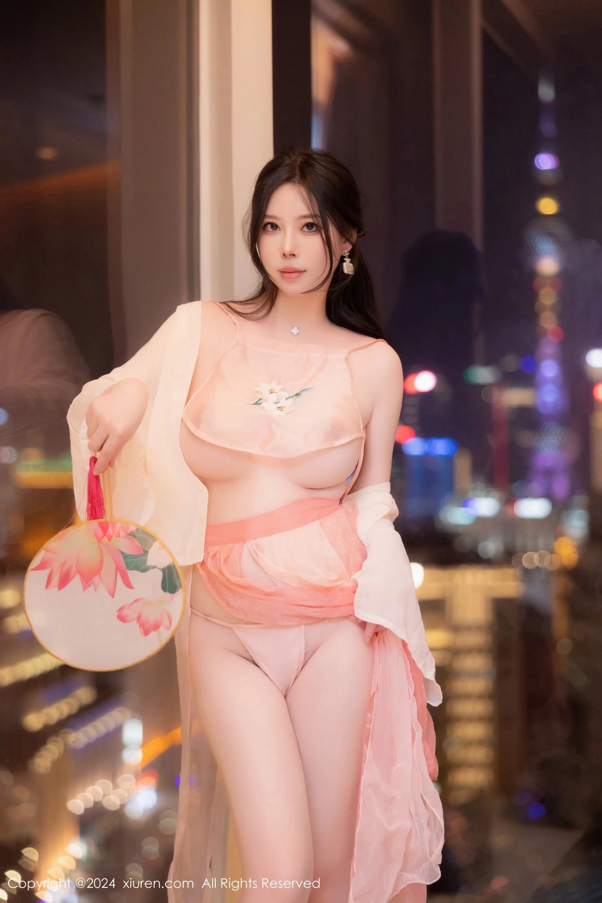 [XiuRen]高清写真图 2024.05.08 No.8503 白茹雪abby 美腿性感