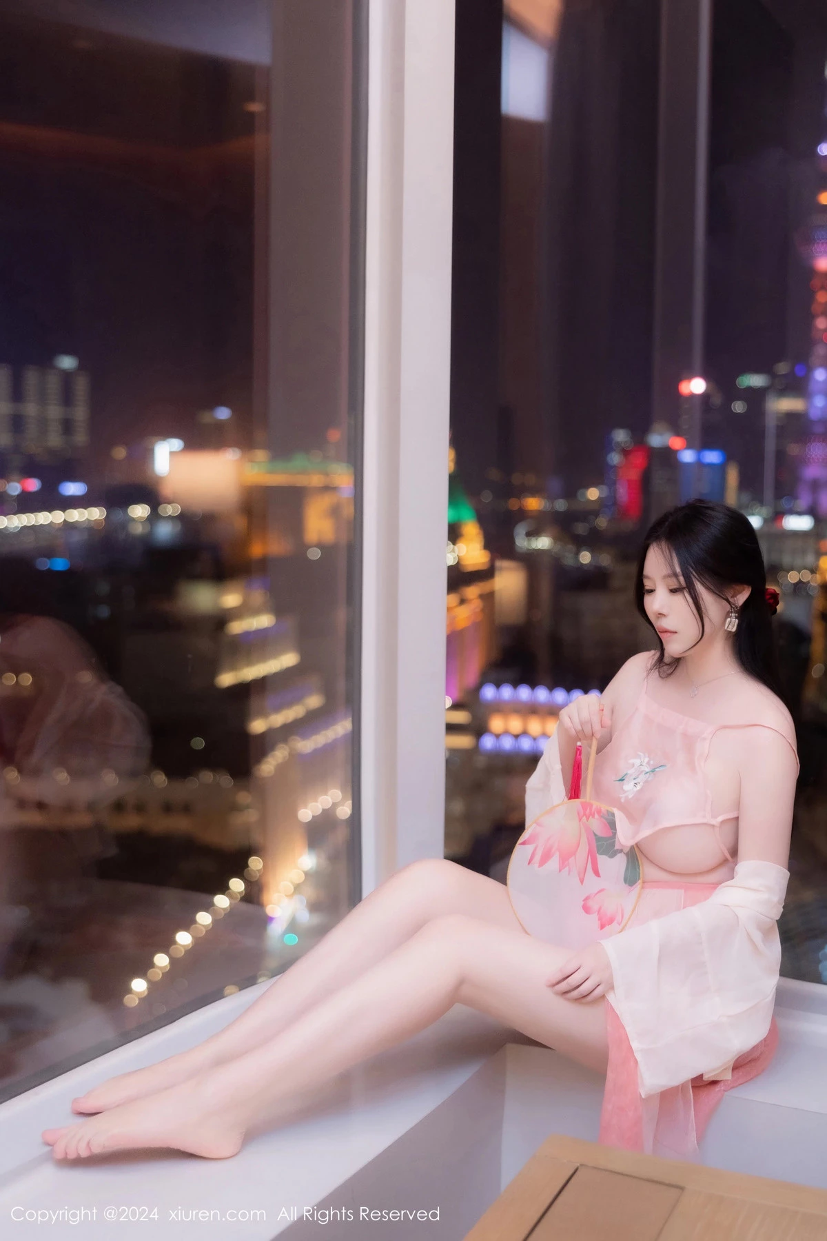 [XiuRen]高清写真图 2024.05.08 No.8503 白茹雪abby 美腿性感