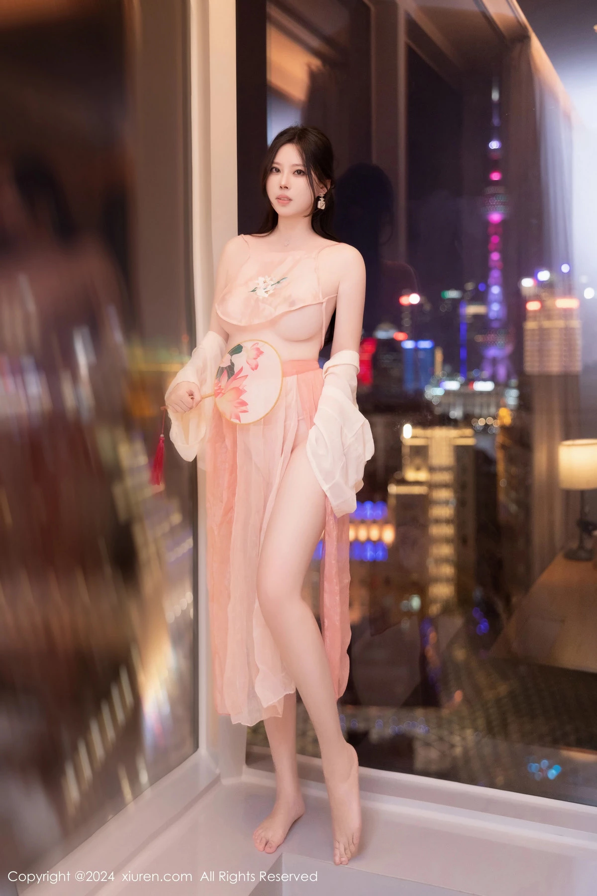 [XiuRen]高清写真图 2024.05.08 No.8503 白茹雪abby 美腿性感