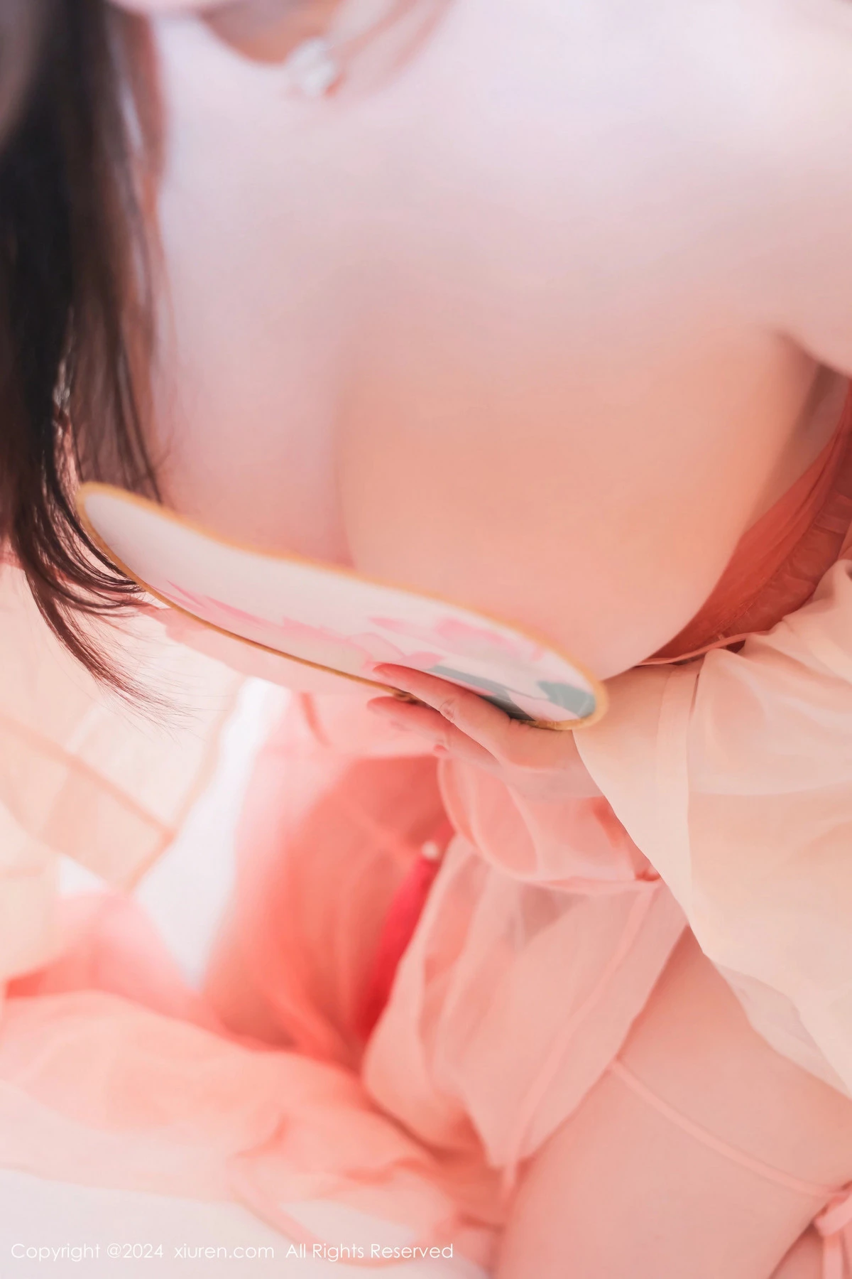 [XiuRen]高清写真图 2024.05.08 No.8503 白茹雪abby 美腿性感