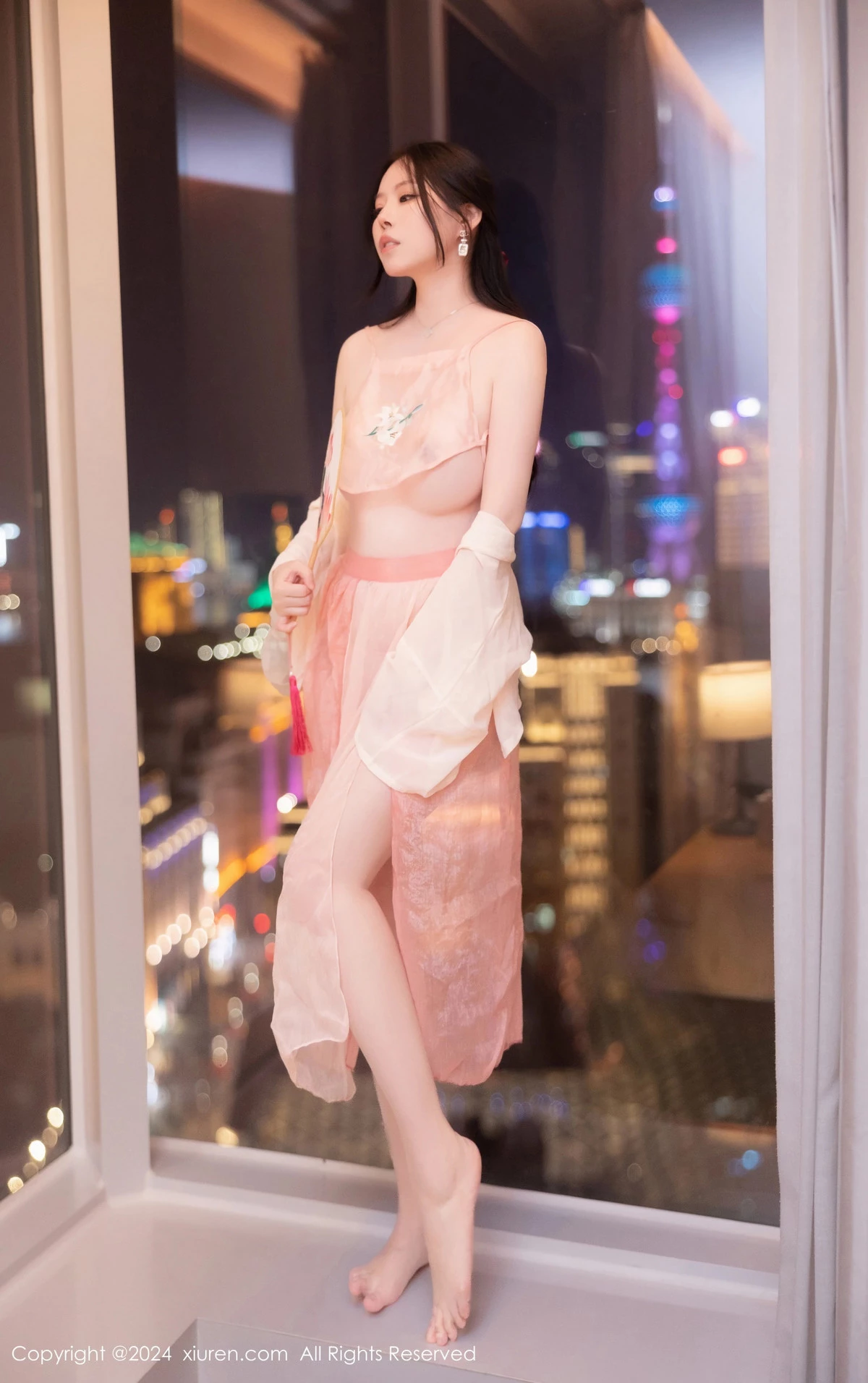 [XiuRen]高清写真图 2024.05.08 No.8503 白茹雪abby 美腿性感