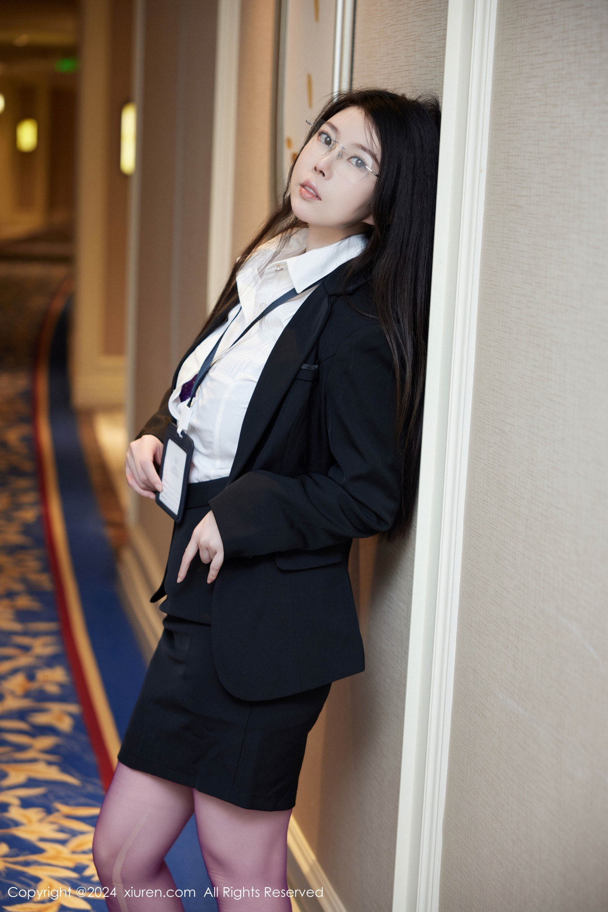 [XiuRen]高清写真图 2024.09.09 No.9131 白茹雪abby 美臀丝袜