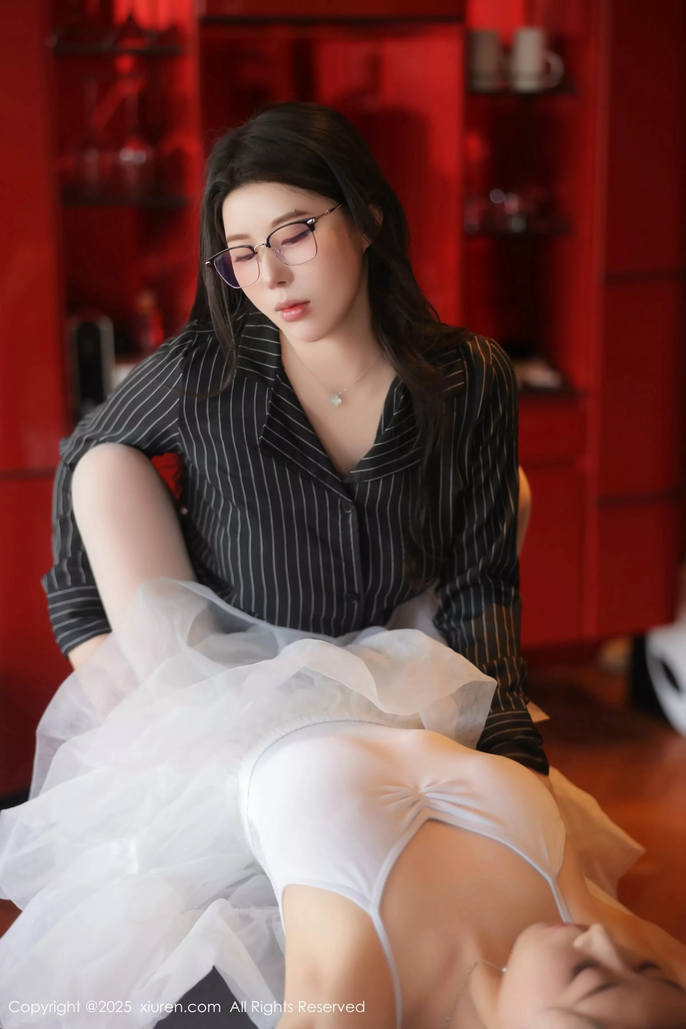 [XiuRen]高清写真图 2025.05.19 No.10295 白茹雪abby 激情互动