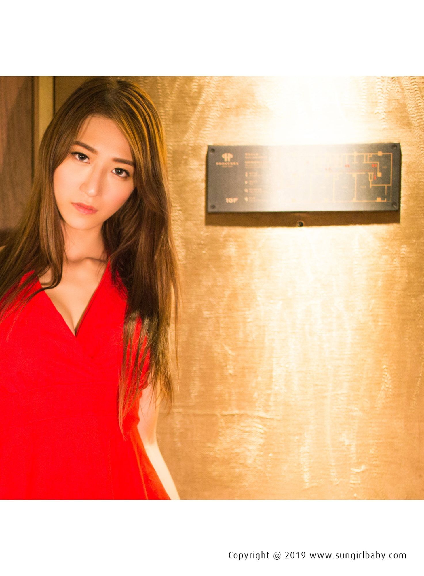 [SUNGIRL阳光宝贝]高清写真图 Vol.038 迷濛视界 Yuna 金娜娜