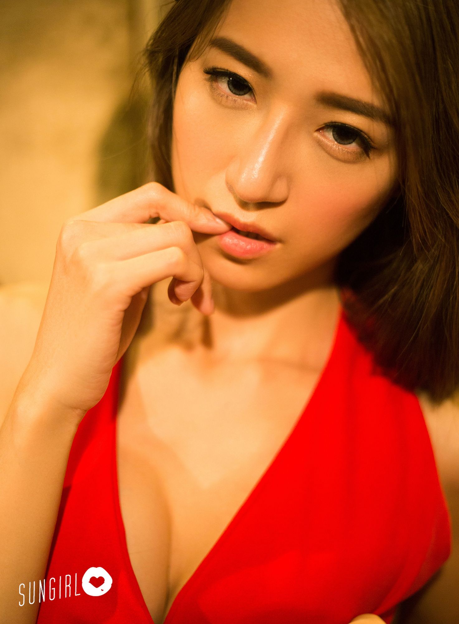 [SUNGIRL阳光宝贝]高清写真图 Vol.038 迷濛视界 Yuna 金娜娜