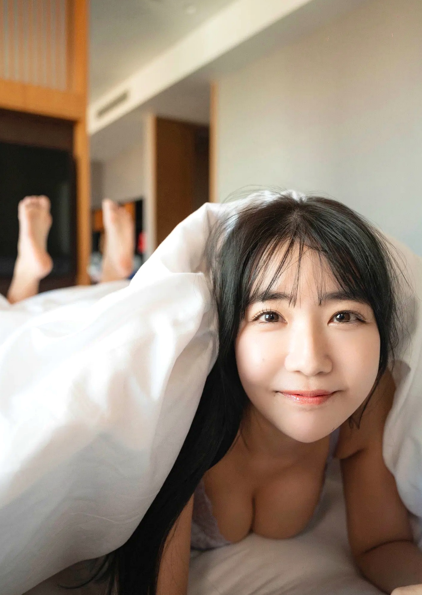 天羽希純 - 居家私房蕾丝内衣性感写真 傲人美胸魅惑大片