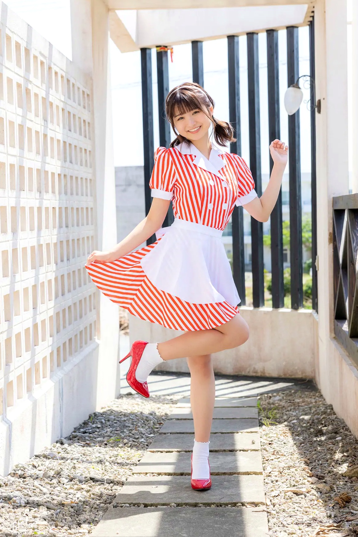 倉沢しえり - 好きッ！日本阳光美少女户外清新泳装与性感内衣私房写真