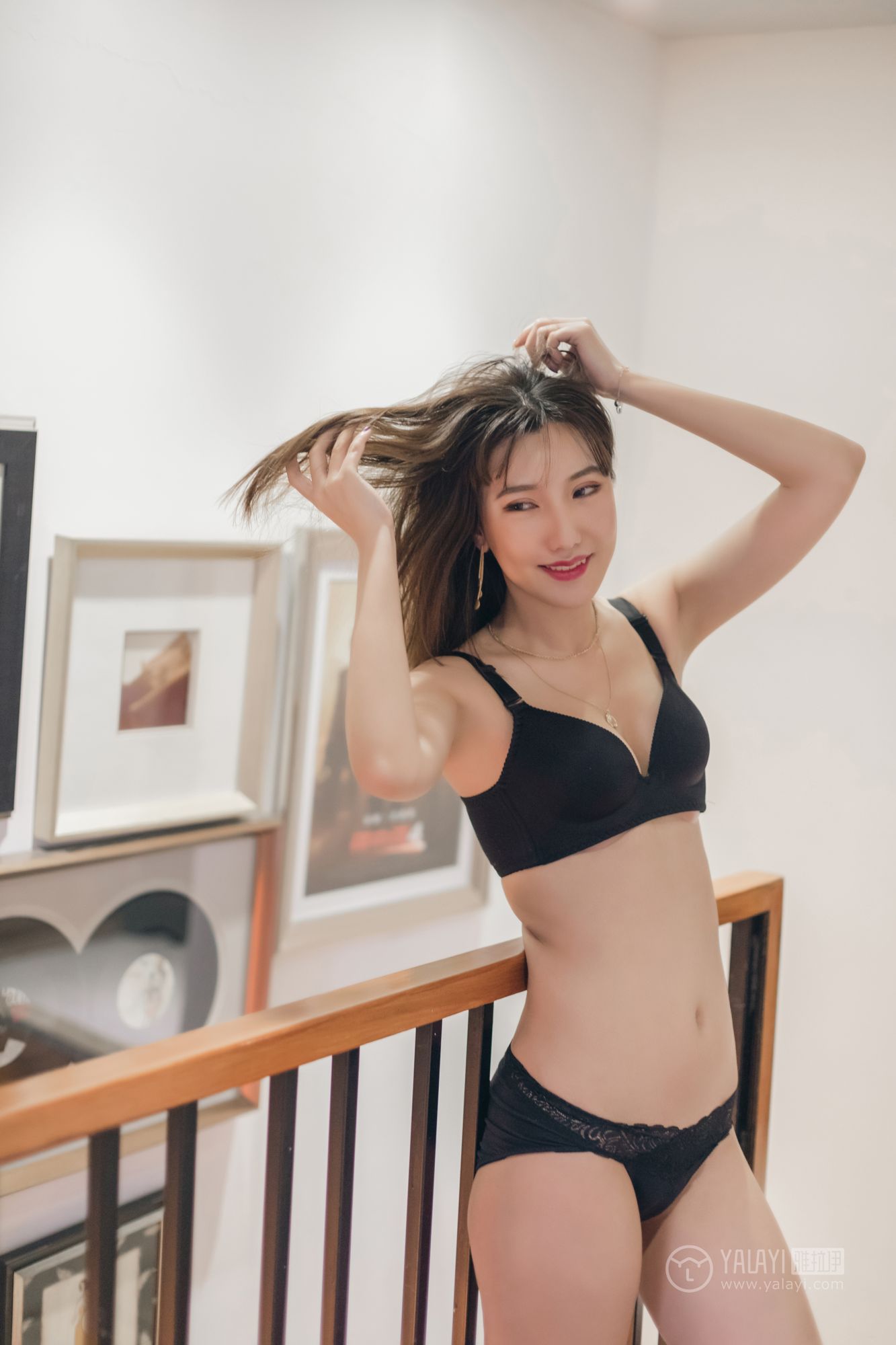 [YALAYI雅拉伊]高清写真图 2019.06.02 No.296 婷婷袅袅 沈美美
