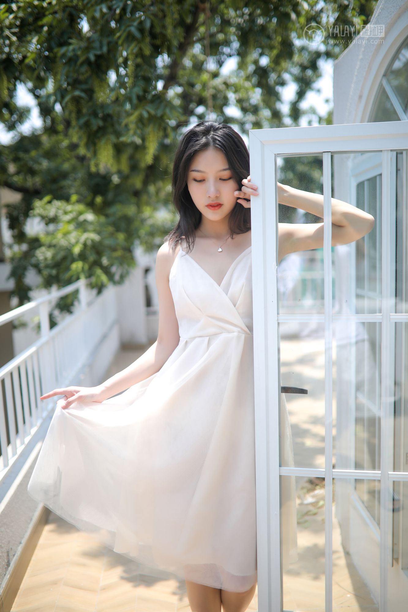 [YALAYI雅拉伊]高清写真图 2019.06.16 Vol.310 听风 白璐