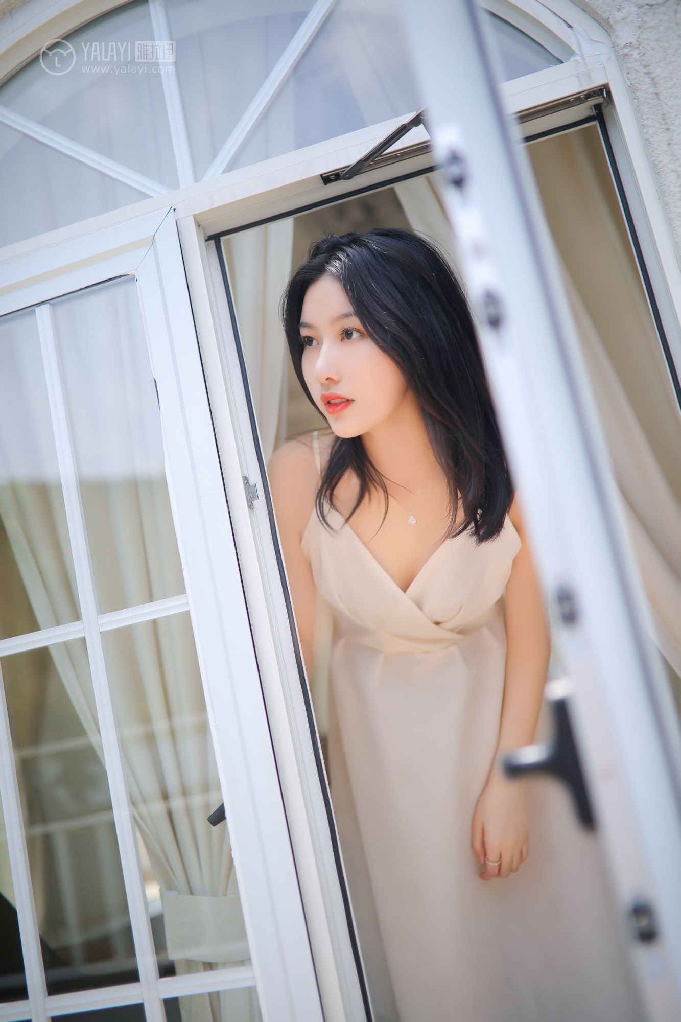 [YALAYI雅拉伊]高清写真图 2019.06.16 Vol.310 听风 白璐