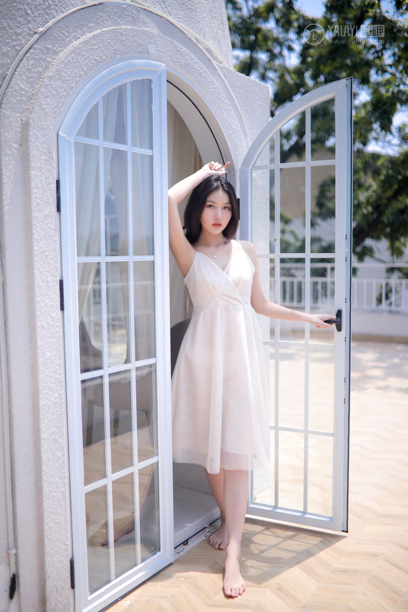 [YALAYI雅拉伊]高清写真图 2019.06.16 Vol.310 听风 白璐