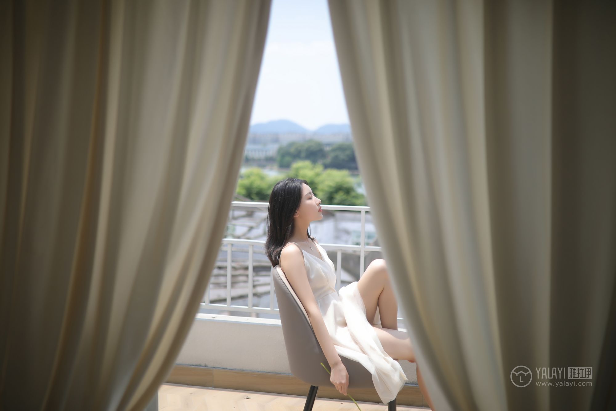 [YALAYI雅拉伊]高清写真图 2019.06.16 Vol.310 听风 白璐