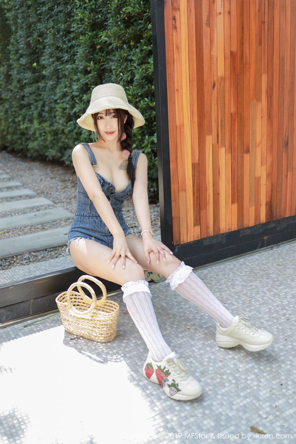 [MFStar]高清写真图 2019.11.11 VOL.228 Betty林子欣