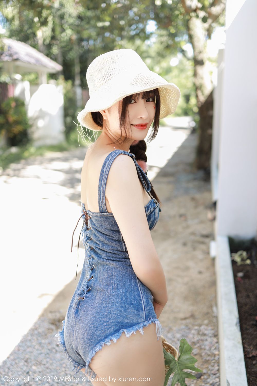 [MFStar]高清写真图 2019.11.11 VOL.228 Betty林子欣
