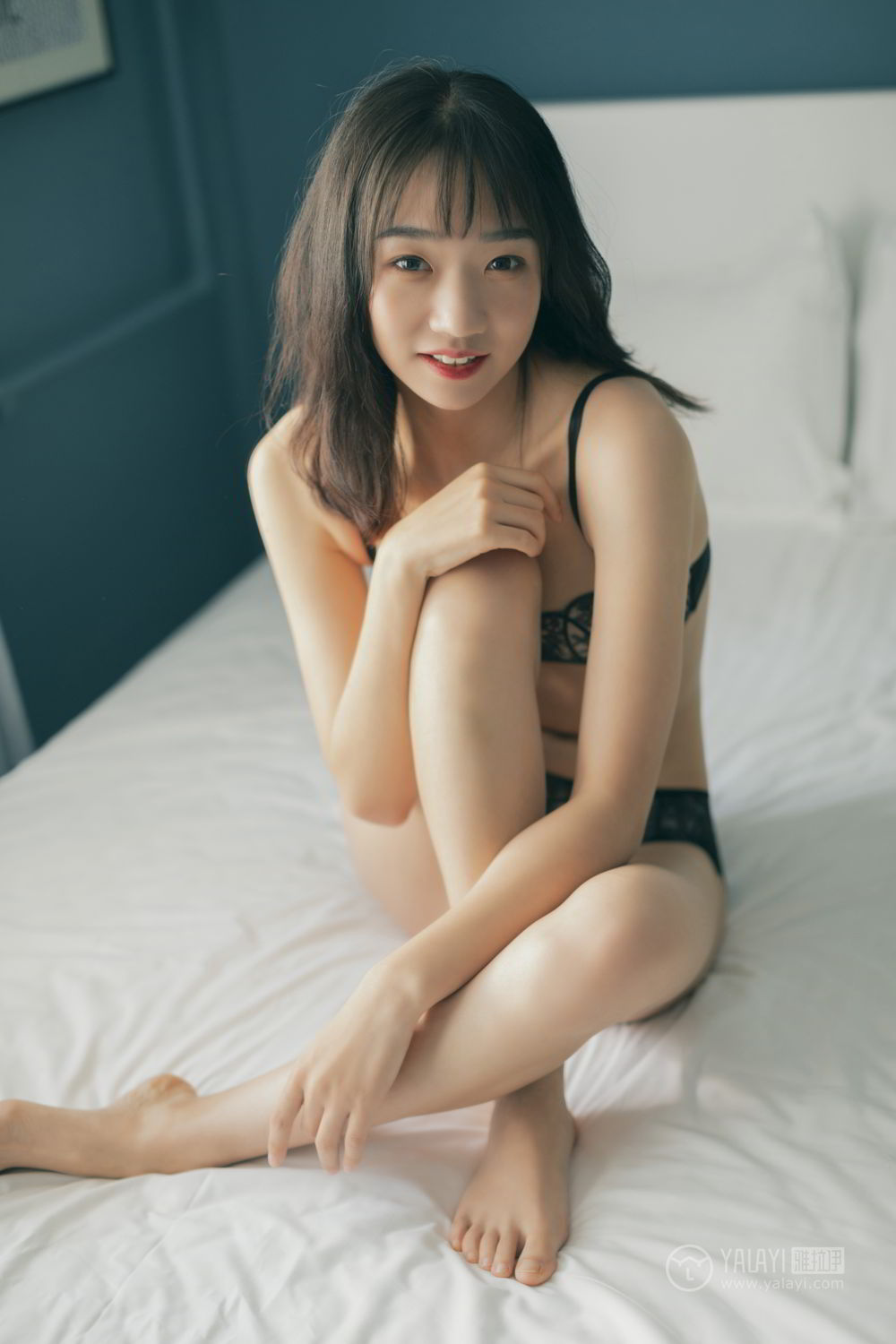 [YALAYI雅拉伊]高清写真图 2019.06.24 No.318 午后时光 念念