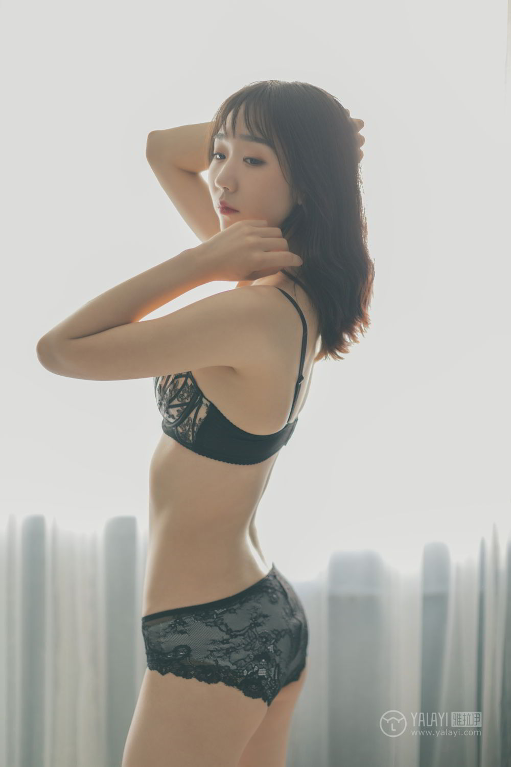 [YALAYI雅拉伊]高清写真图 2019.06.24 No.318 午后时光 念念