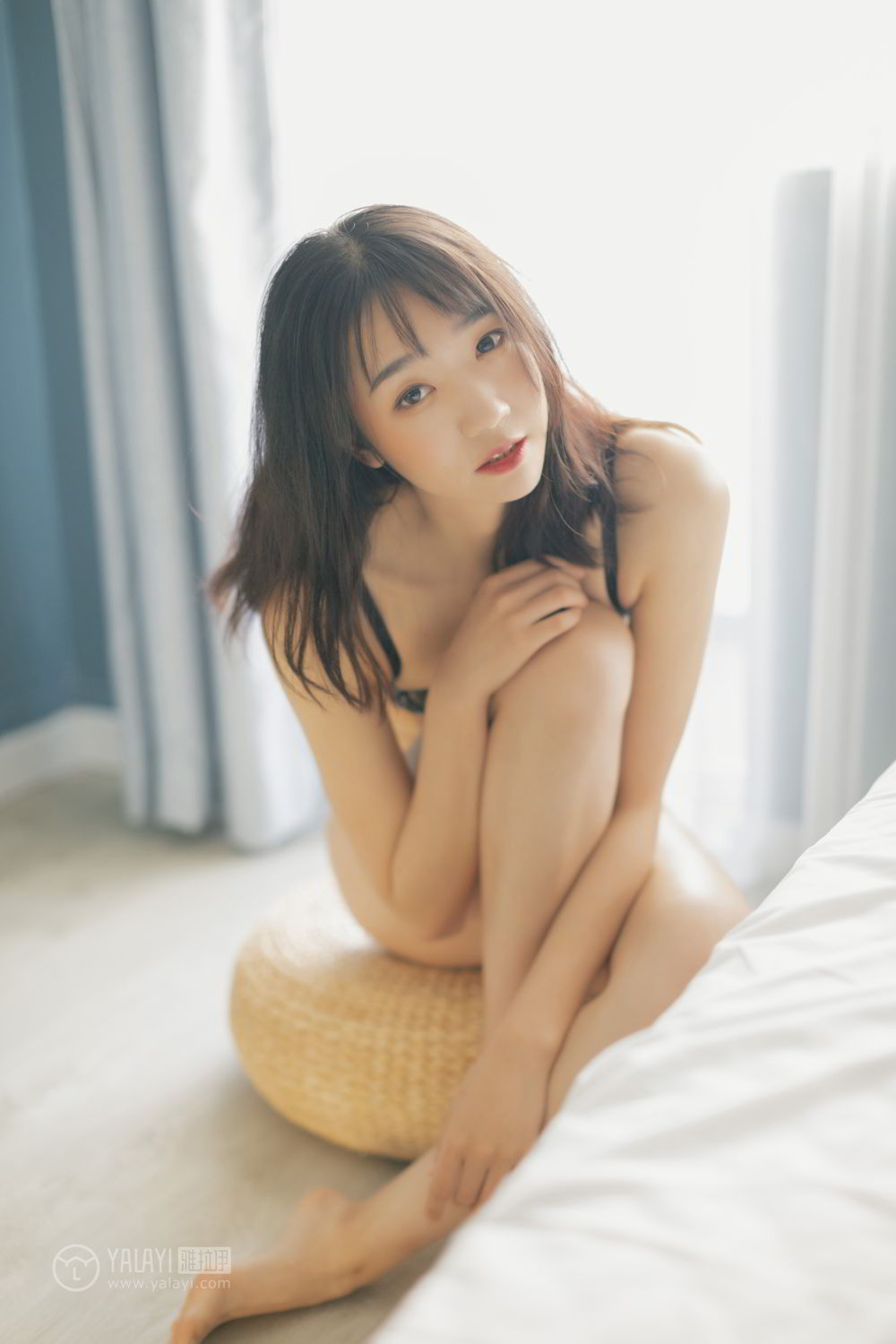 [YALAYI雅拉伊]高清写真图 2019.06.24 No.318 午后时光 念念