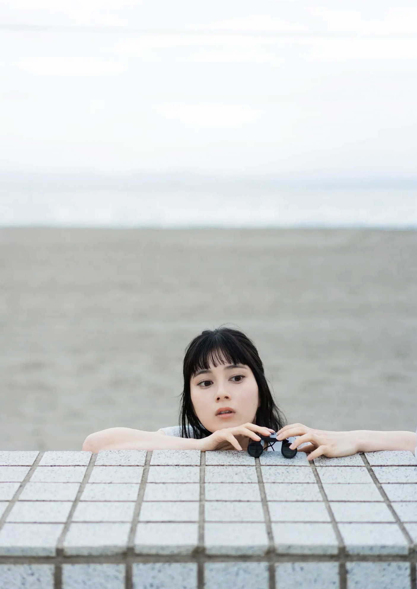 大久保桜子 - Gテレデジタル！[44P] 海边沙滩黄色比基尼性感清纯写真