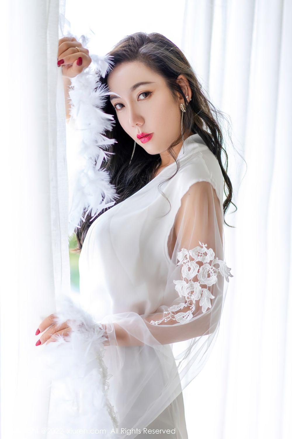 [XiuRen]高清写真图 2022.01.04 No.4420 艾静香