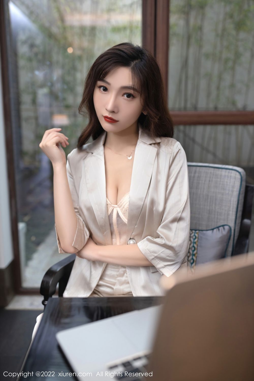 [XiuRen]高清写真图 2022.09.15 No.5594 陆萱萱