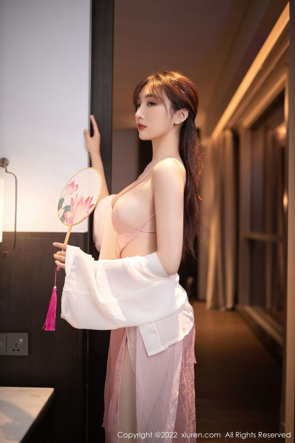 [XiuRen]高清写真图 2022.09.29 No.5666 陆萱萱