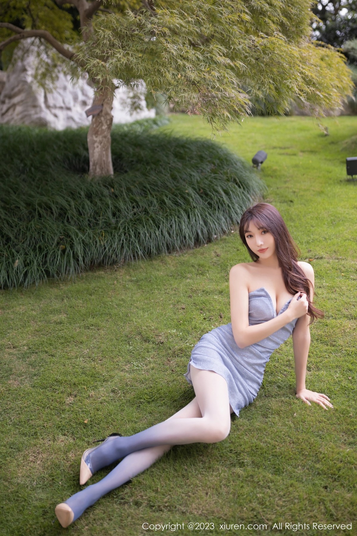[XiuRen]高清写真图 2023.04.06 No.6531 陆萱萱 丝袜美腿