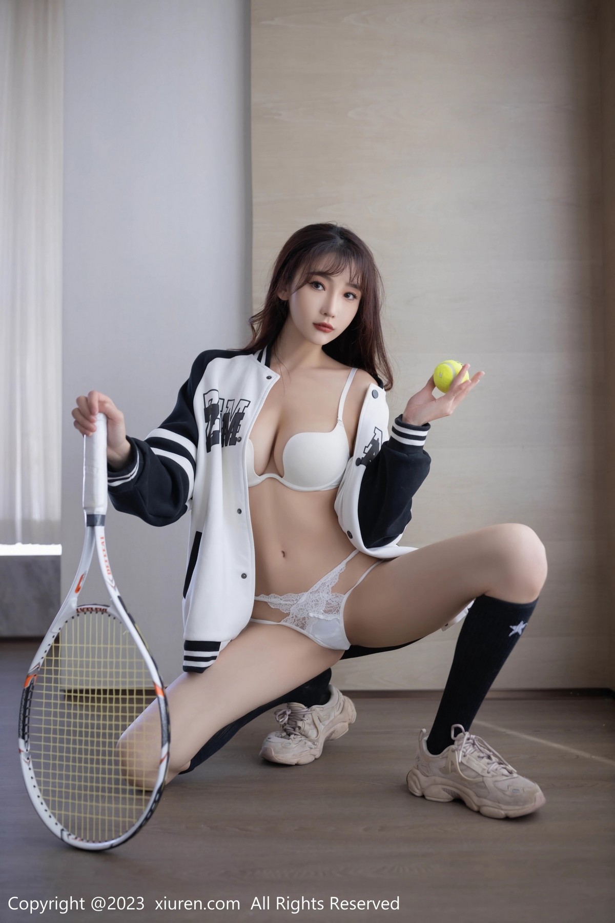 [XiuRen]高清写真图 2023.06.08 No.6884 陆萱萱 网球美腿