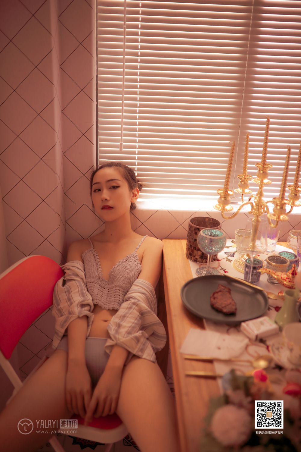 [YALAYI雅拉伊]高清写真图 2019.08.10 Vol.365 情关难解 晓琪