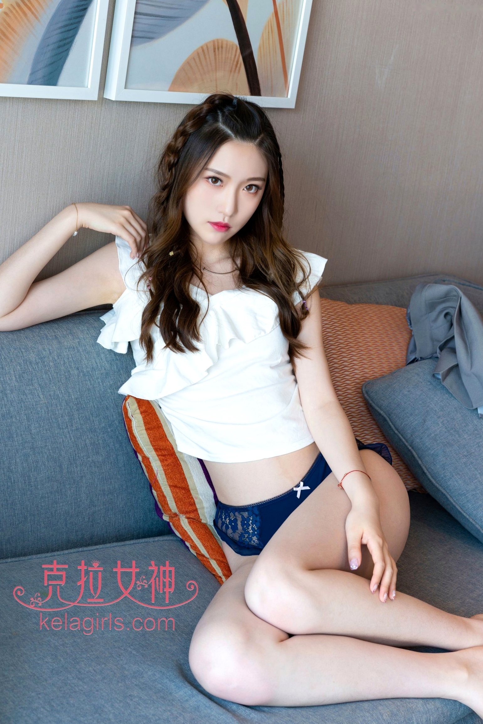 Gallery - KelaGirls克拉女神2019.10.04：芊芊《玉腿横陈》——青春校园风家居私房写真，性感短裙美腿诱惑克拉女神性感美腿家居私房照 芊芊女神私房照_秀色女神 - image 27