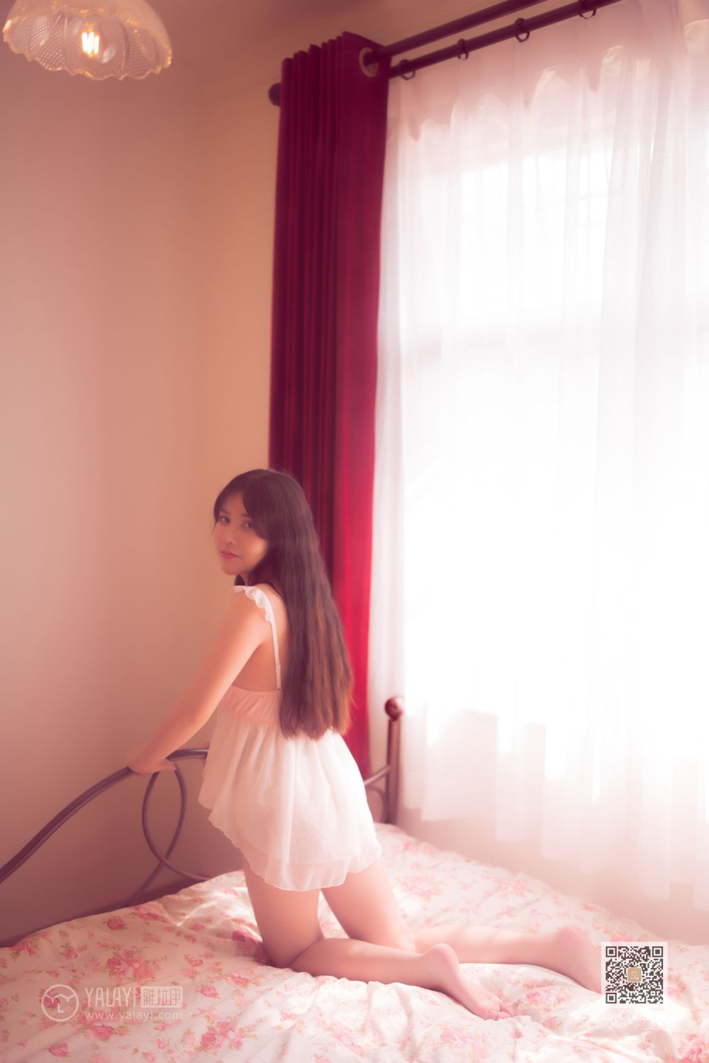 [YALAYI雅拉伊]高清写真图 2019.09.14 No.406 香床美人儿 香儿
