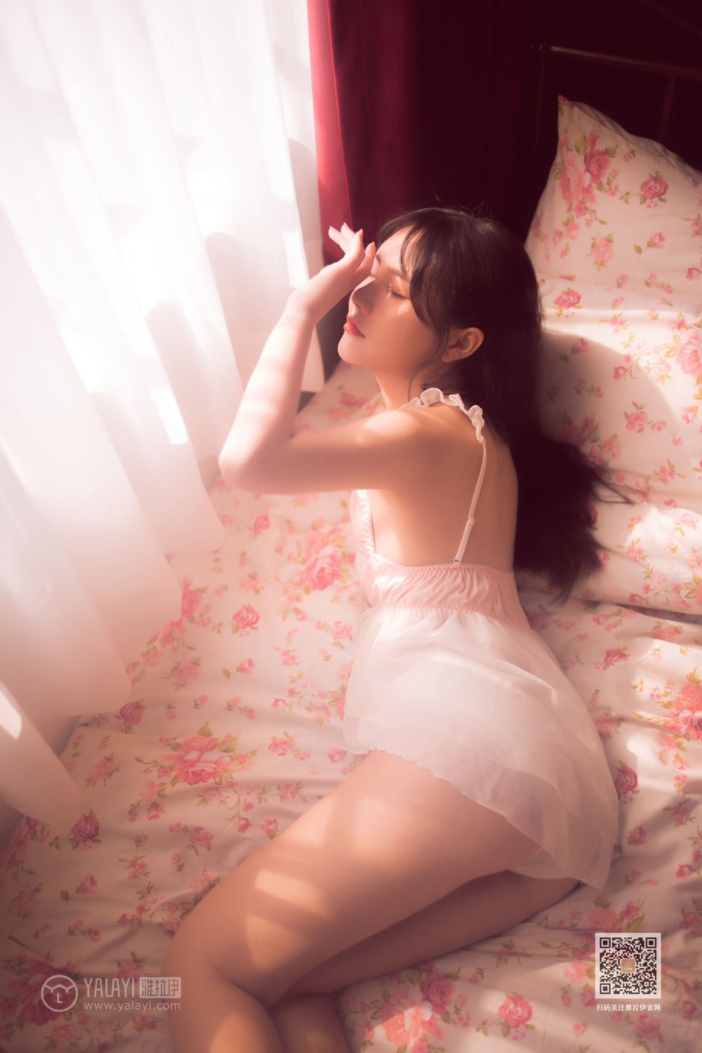 [YALAYI雅拉伊]高清写真图 2019.09.14 No.406 香床美人儿 香儿