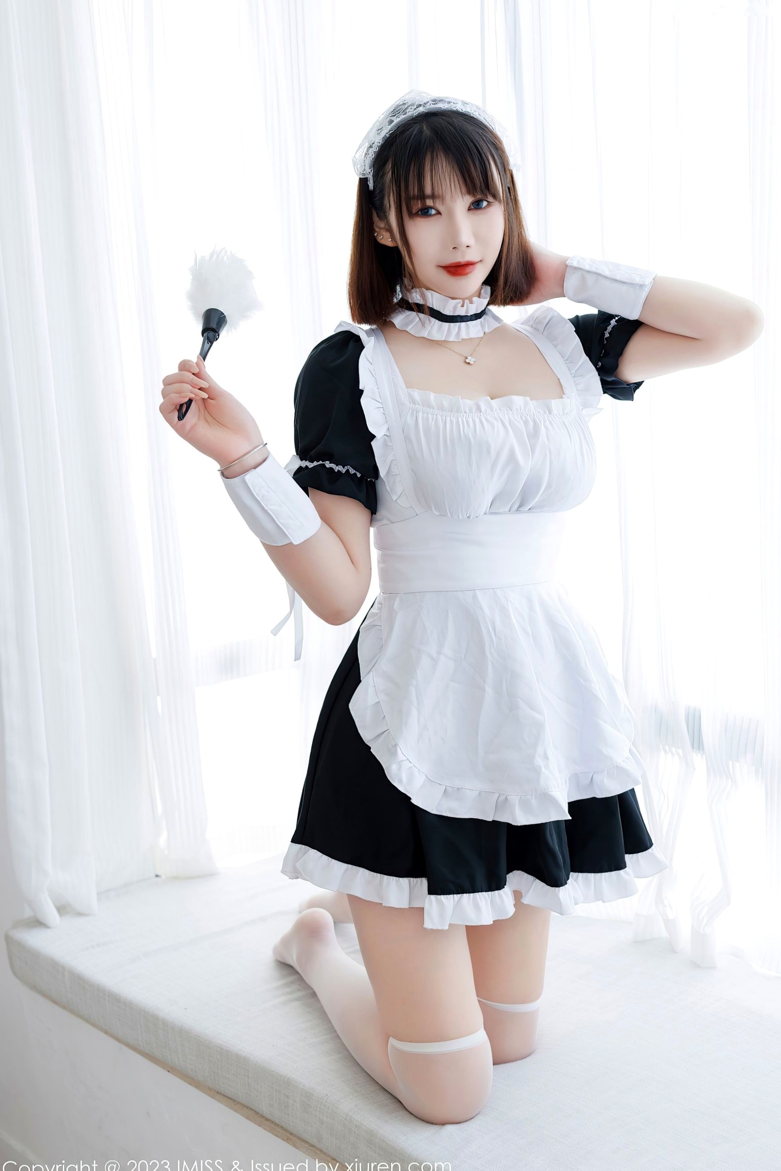 Gallery - IMiss爱蜜社 - Honey Club -720-陈赞之-黑白女仆装与性感黑色内衣，清纯与火辣并存的极品私房写真，极致诱惑展示完美曲线爱蜜社 - Honey Club 性感女仆内衣私房照 陈赞之女神私房照_秀色女神 - image 16