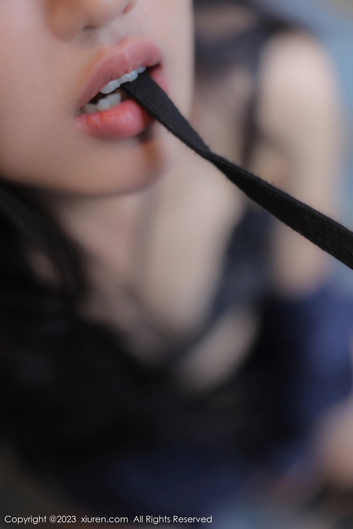 [XiuRen]高清写真图 2023.03.10 No.6391 浅浅Danny 黑丝美腿