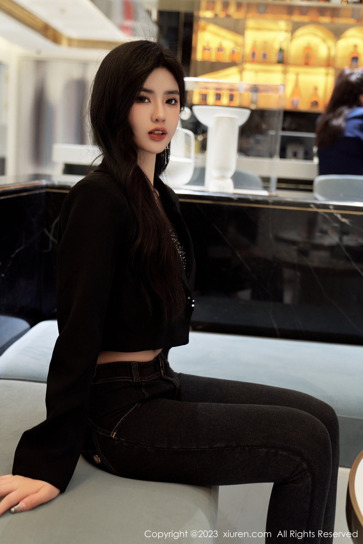 [XiuRen]高清写真图 2023.06.07 No.6874 浅浅Danny 美腿时尚