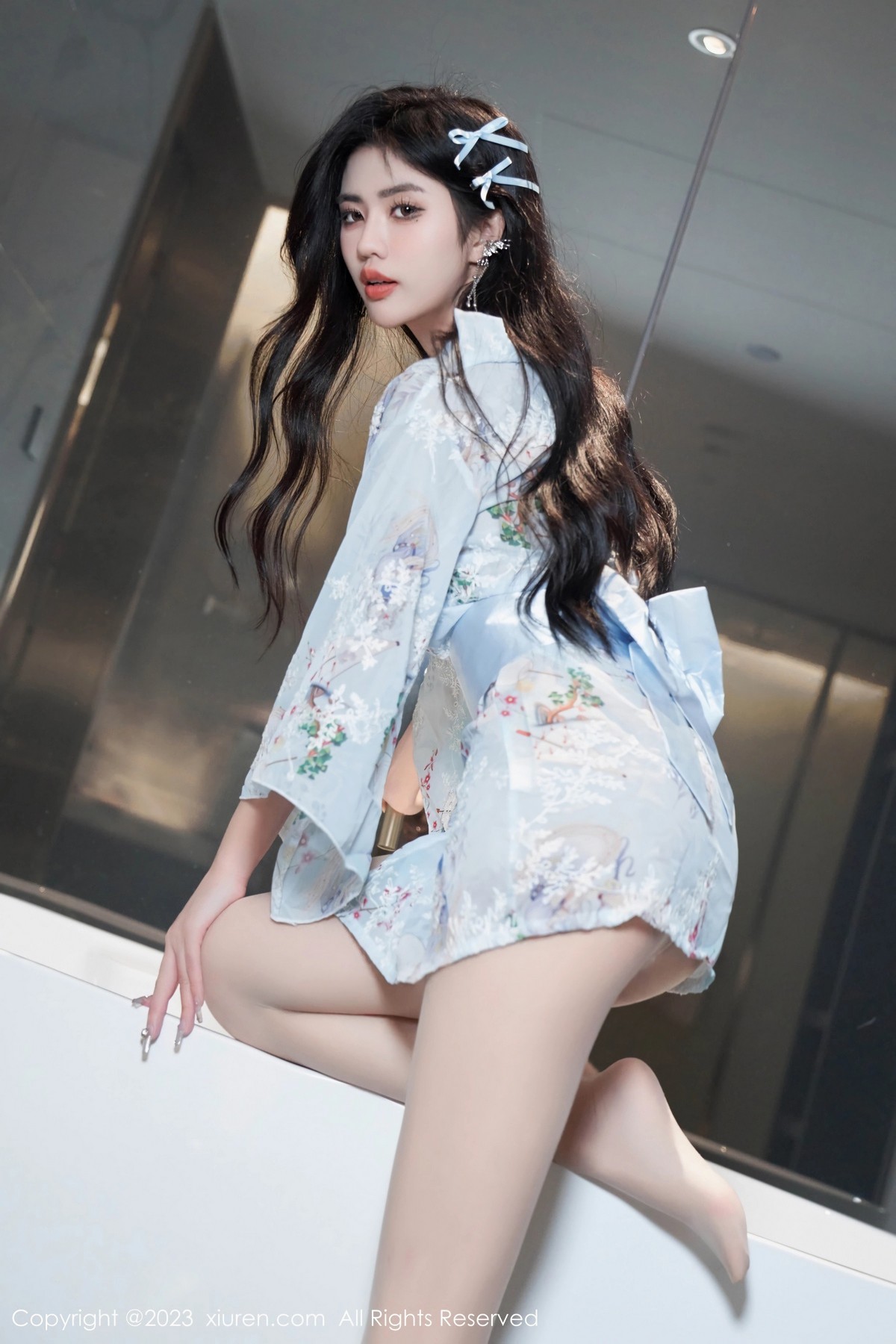[XiuRen]高清写真图 2023.06.15 No.6924 浅浅Danny 丝袜美腿