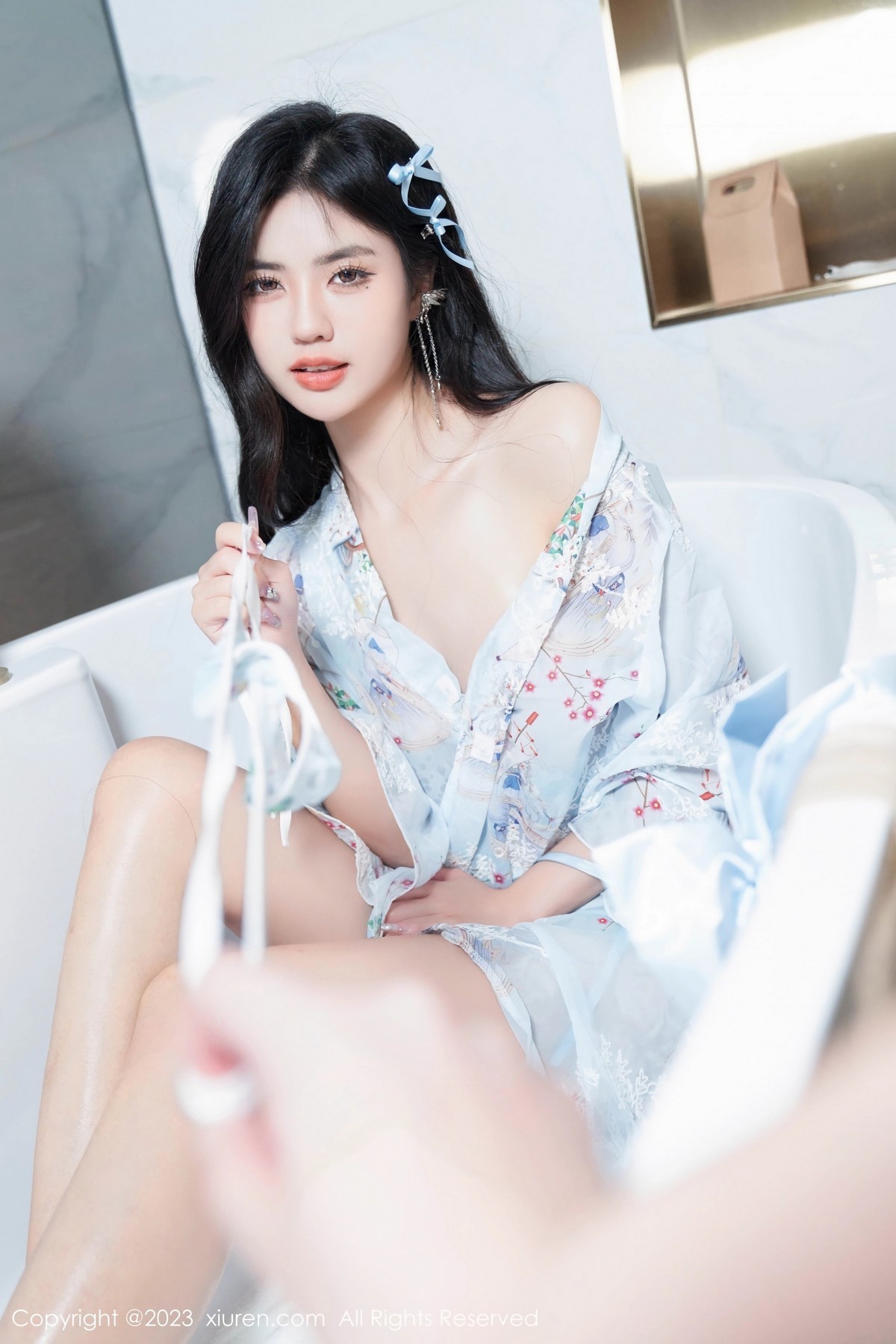 [XiuRen]高清写真图 2023.06.15 No.6924 浅浅Danny 丝袜美腿