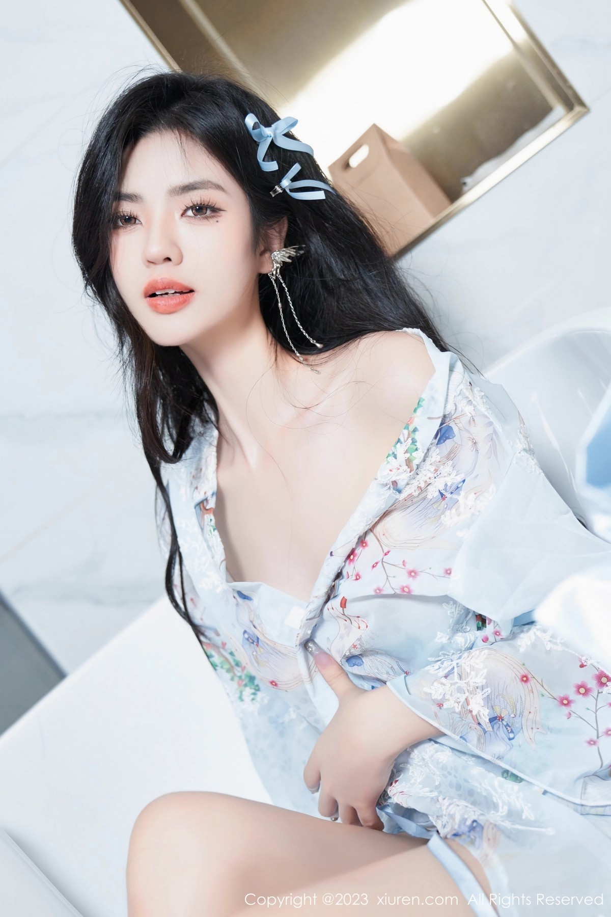 [XiuRen]高清写真图 2023.06.15 No.6924 浅浅Danny 丝袜美腿