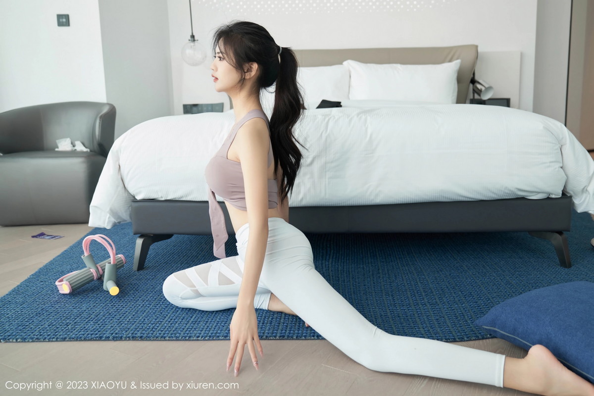 [XiuRen]高清写真图 2023.08.10 No.7213 浅浅Danny 美腿美臀