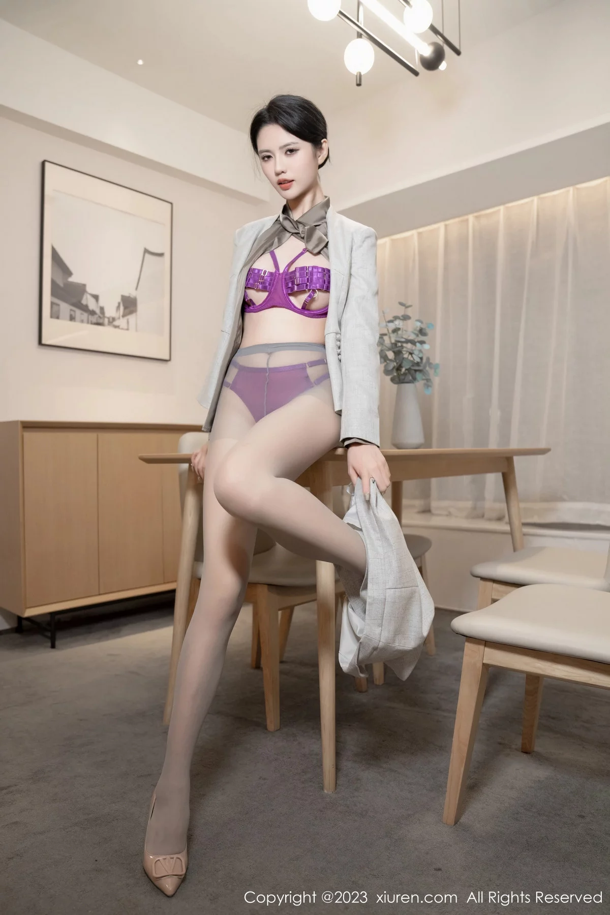 [XiuRen]高清写真图 2023.12.21 No.7845 浅浅Danny 丝袜美腿